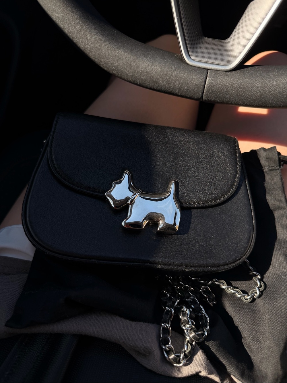 AGATHA Paris Black Mini Scottie Dog Chain Crossbody Bag - Picture 3 of 7
